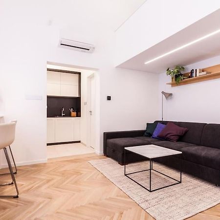 Eszter'S Lovely Downtown Apartment Будапеща Екстериор снимка